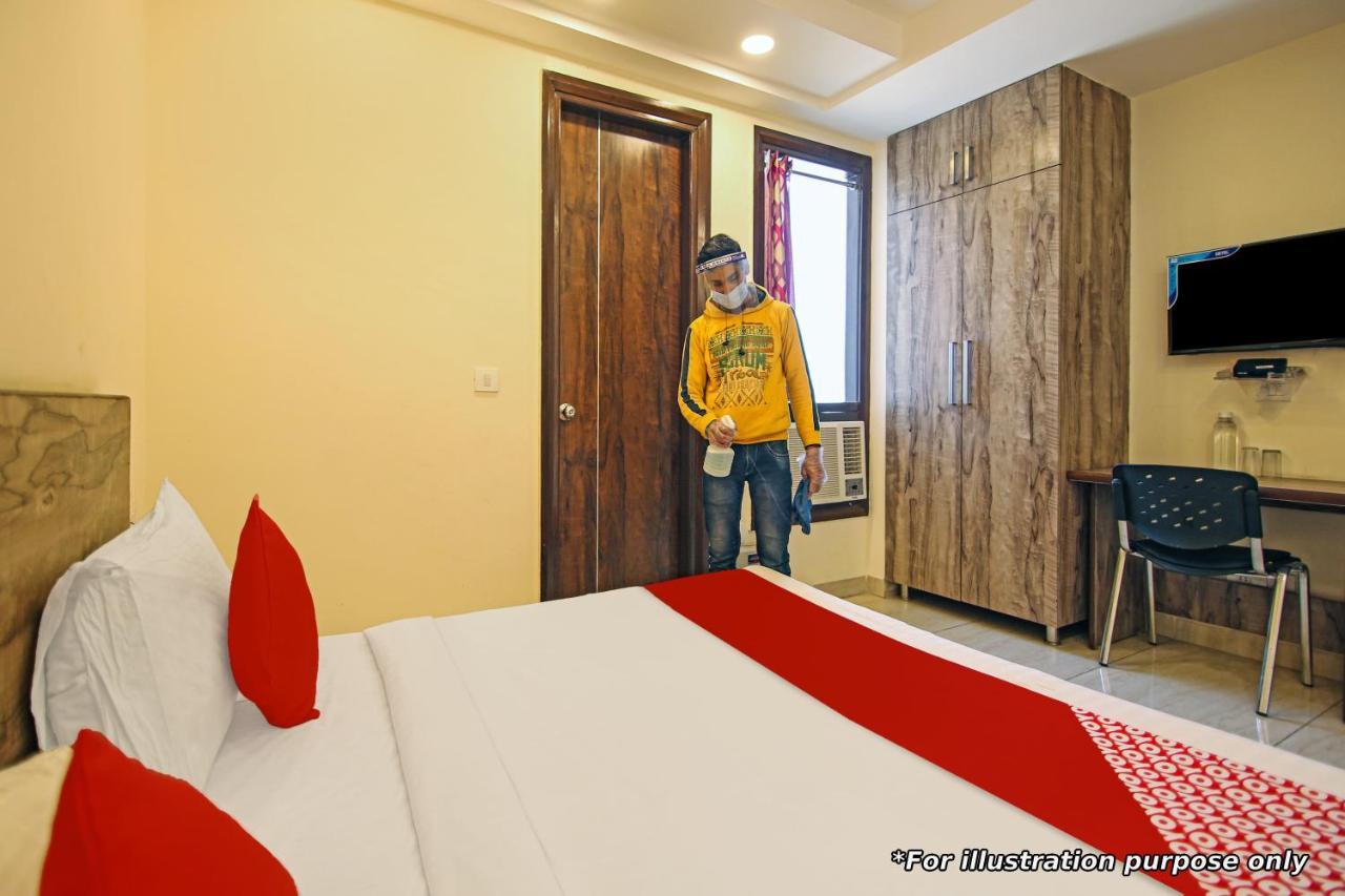 Hotel Anand Amritsar Bagian luar foto