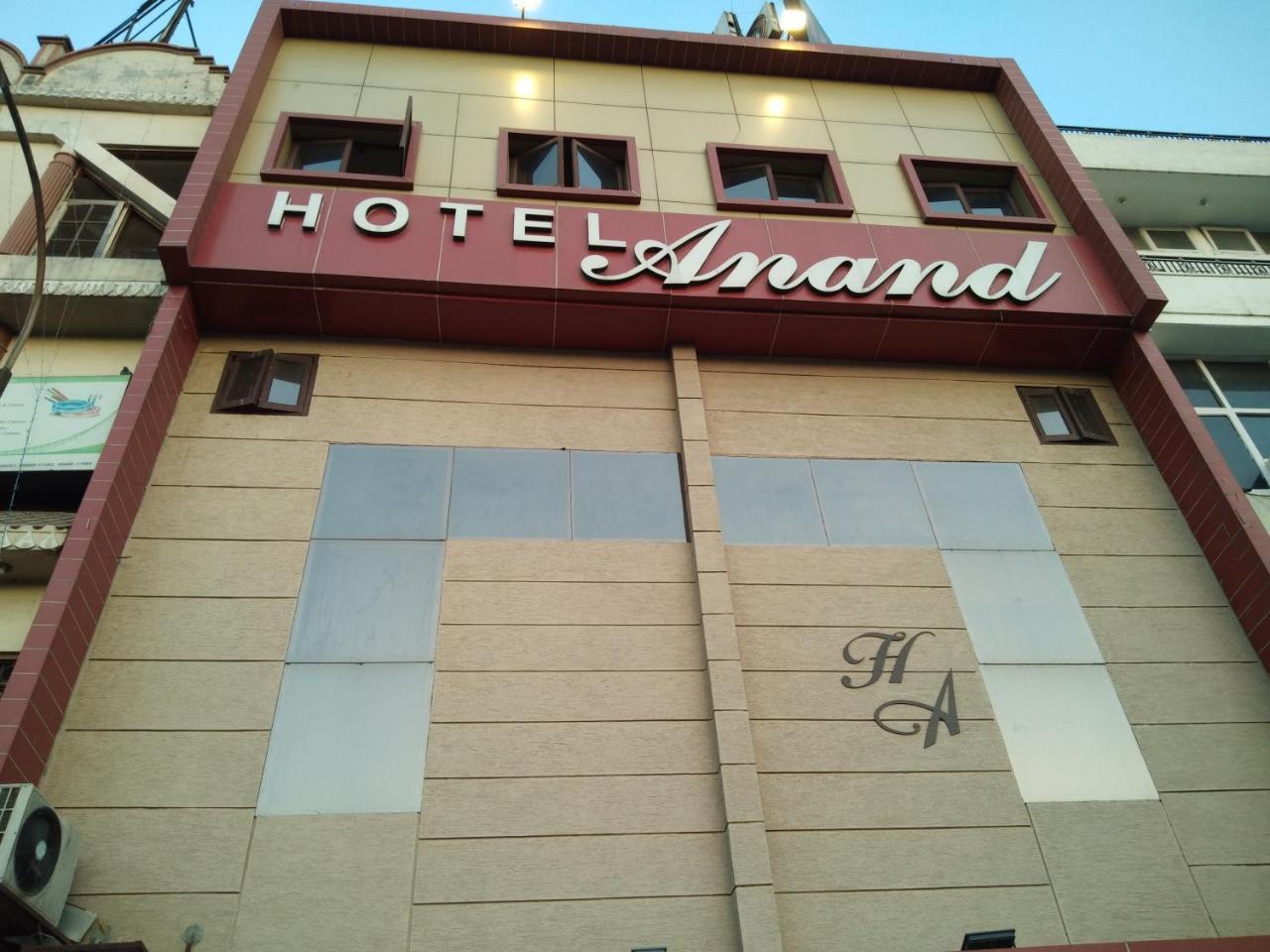 Hotel Anand Amritsar Bagian luar foto